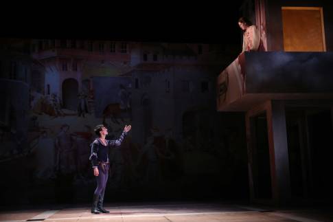 6-James-Cusati-Moyer,-Nicole-Rodenburg.-Photo-by-Carol-Rosegg_WEB