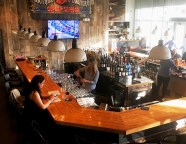 Salt Bar A Touch Of Casual Cape Cod At Harbor Point In Stamford I On 